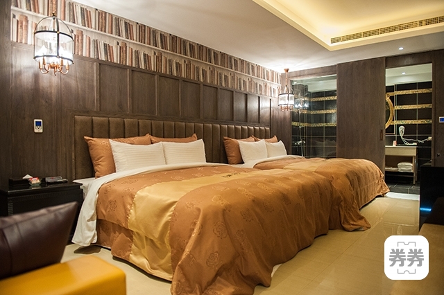 10475_5a952aa6d44eb03-和樂商務旅館-內文42-商務四人房.jpg
