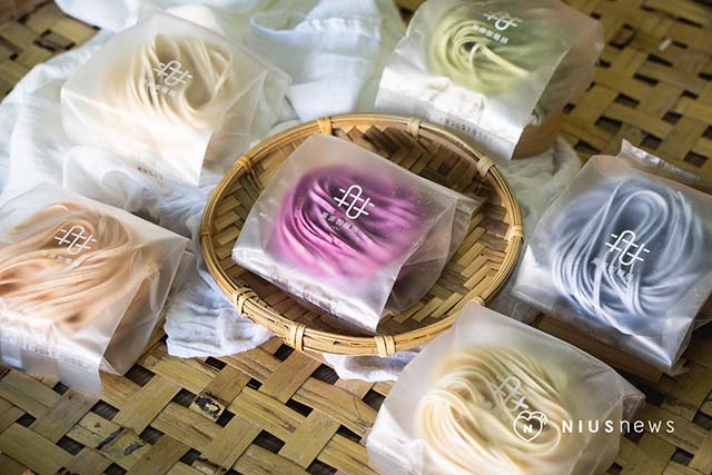 13395_5ef20f3b19065萬源製麵舖-16.jpg 13395_5ef20f3b19065萬源製麵舖-16.jpg